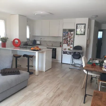 Elegant Studio, Base Nature, A Pied Fréjus