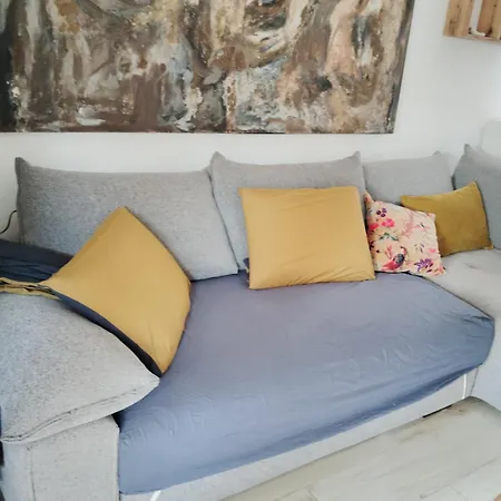 Elegant Studio, Base Nature, A Pied