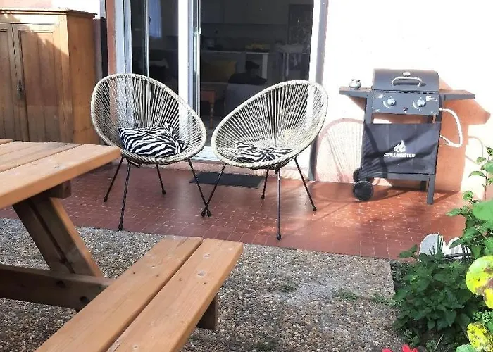 Elegant Studio, Base Nature, A Pied Appartement Fréjus